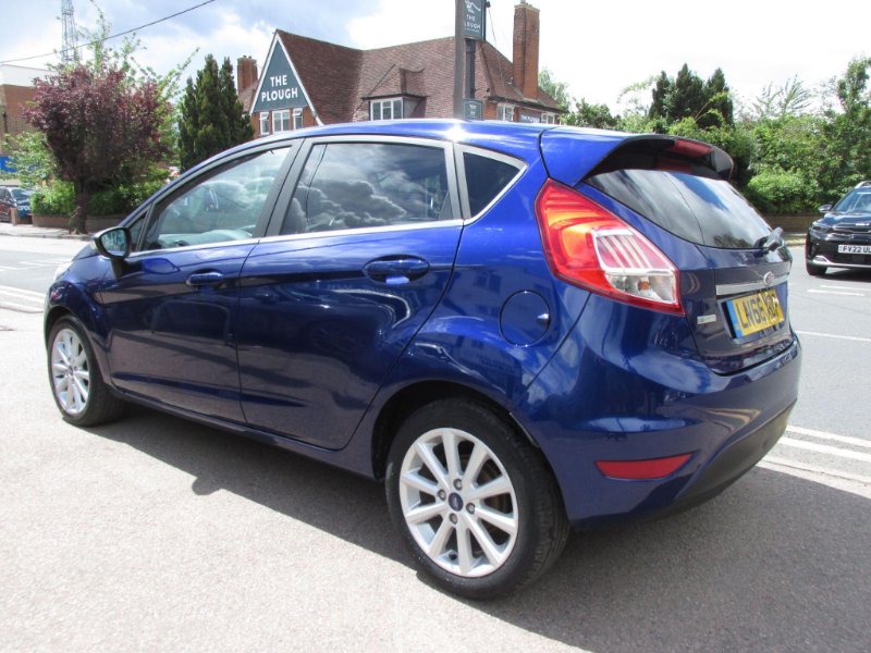 FORD FIESTA 1.0T ECOBOOST TITANIUM EURO 6 S S 5DR 4,995 16 SAT NAV....PARKING...