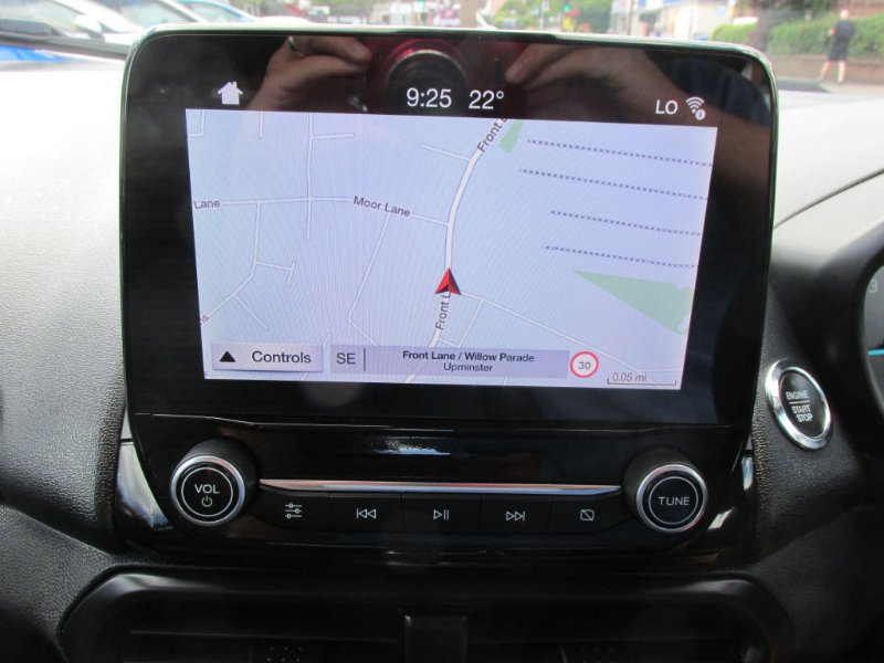 FORD ECOSPORT 1.0T ECOBOOST TITANIUM AUTO EURO 6 S S 5DR 11,495 18 THIS...